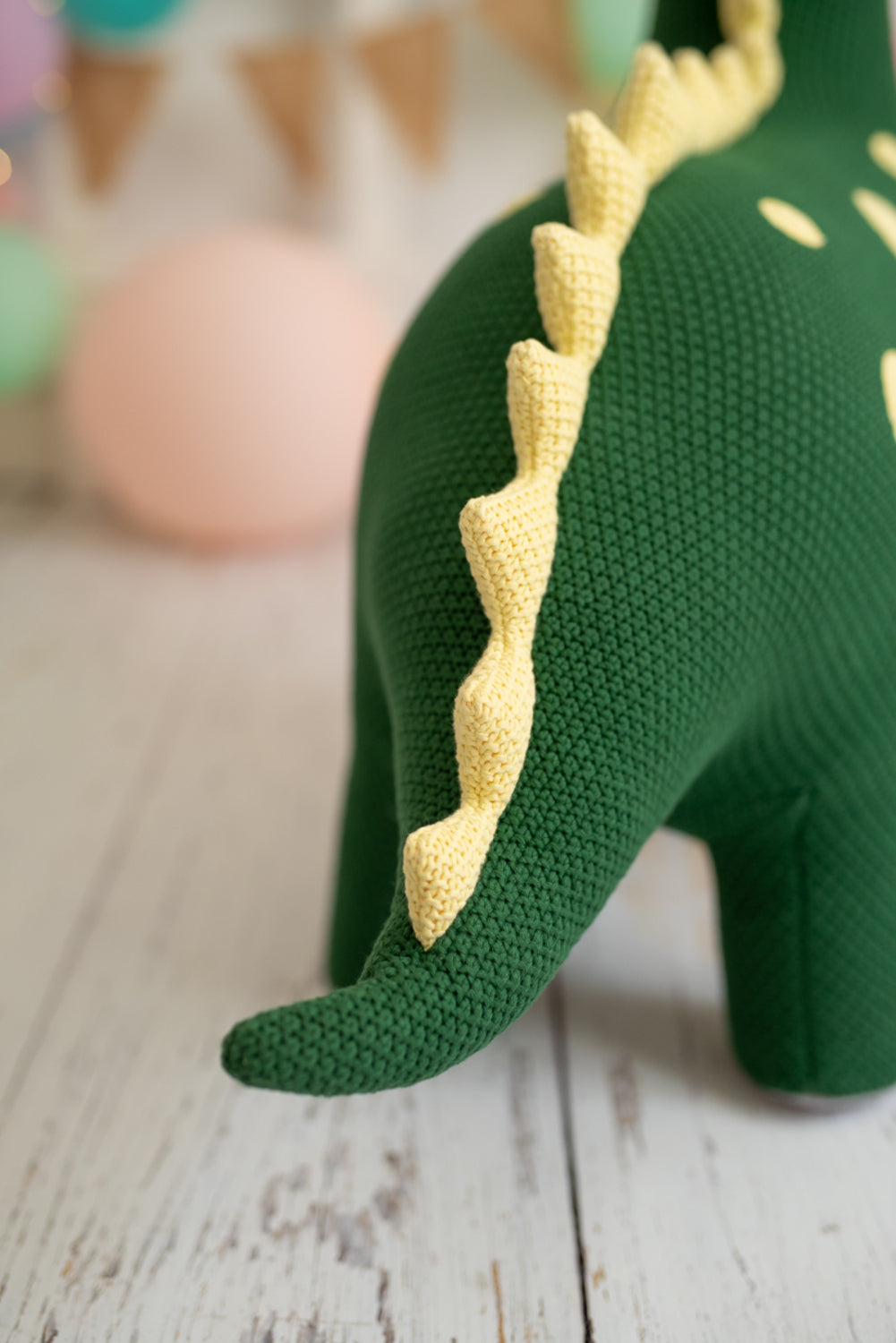 Peluche algodón asiento dinosaurio verde y amarillo