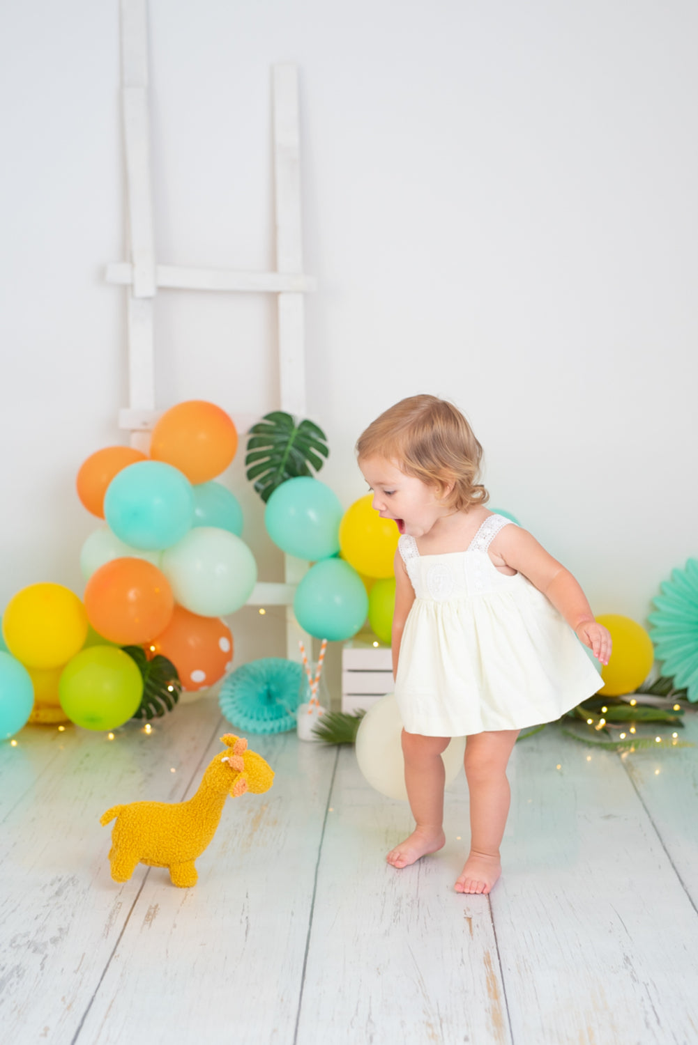 Peluche infantil bebe jirafa amarilla