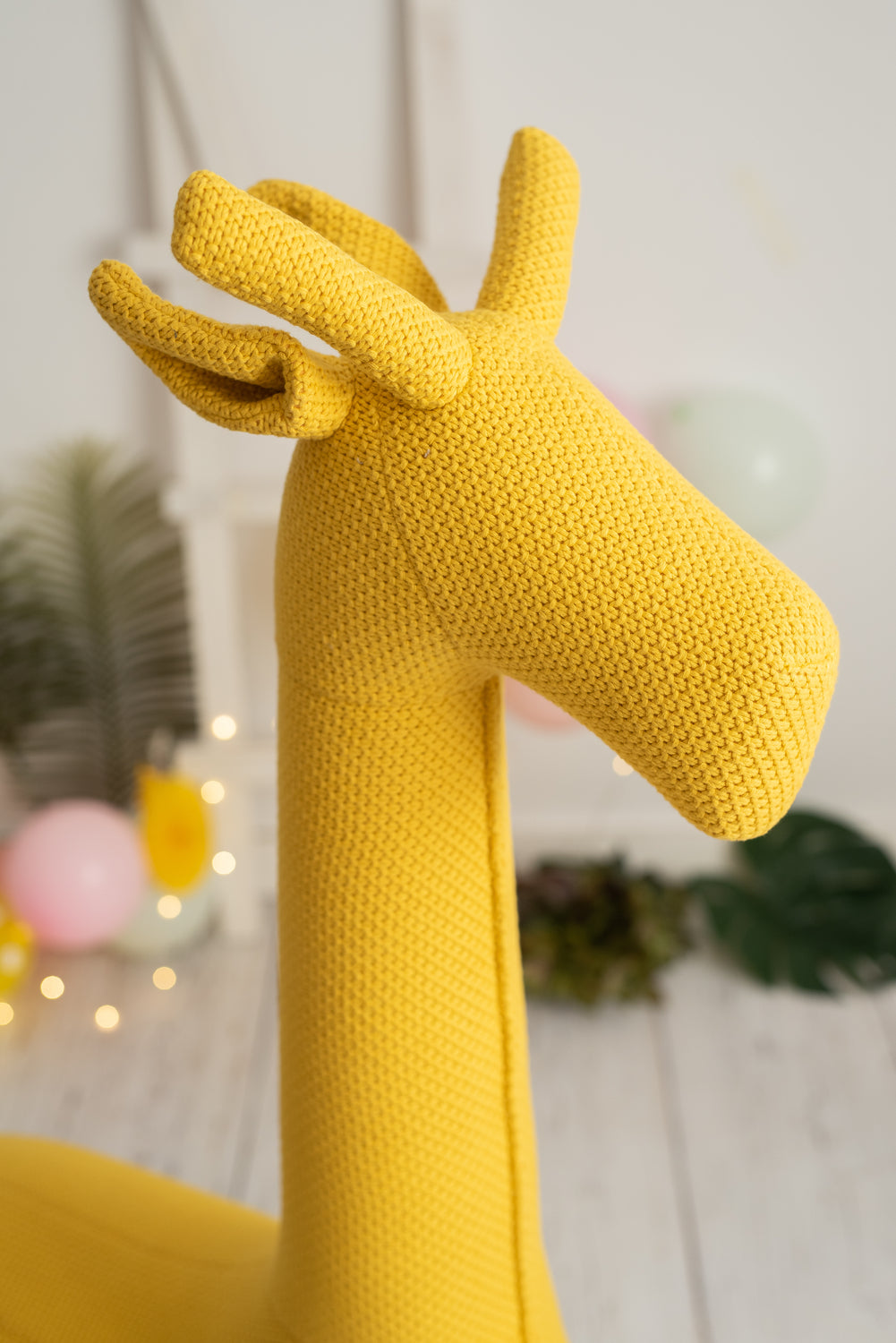 Lámina infantil jirafa amarilla