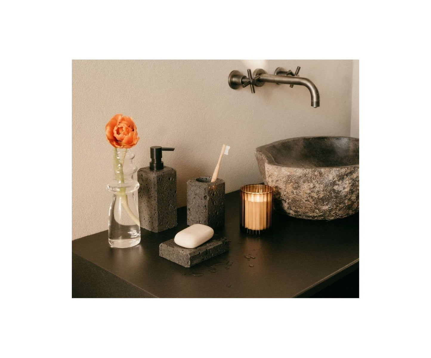 PORTACEPILLOS TRAVERTINO NG 7X7X11