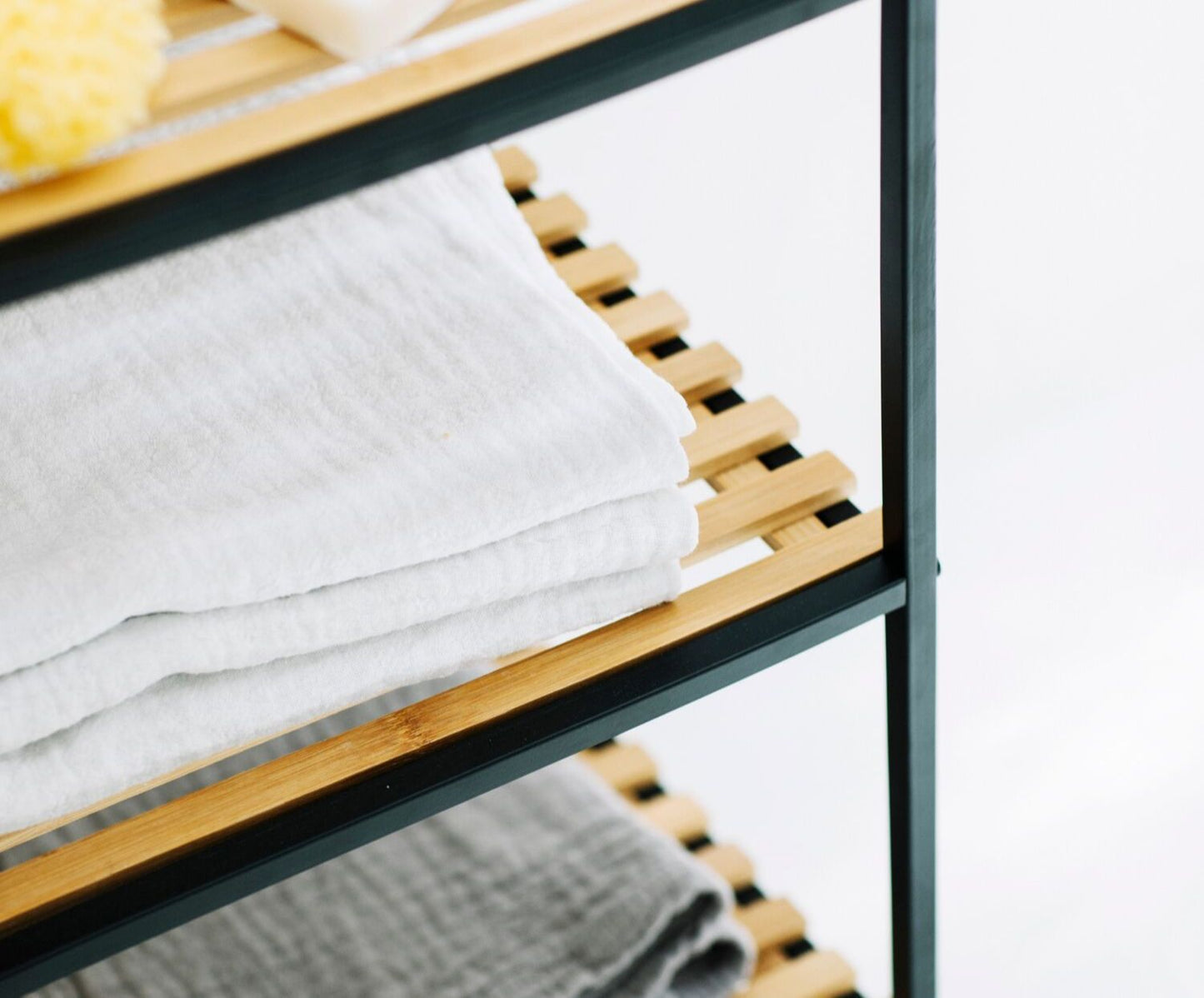 ESTANTERÍA NEG MET BAMBÚ 39X32:5X70