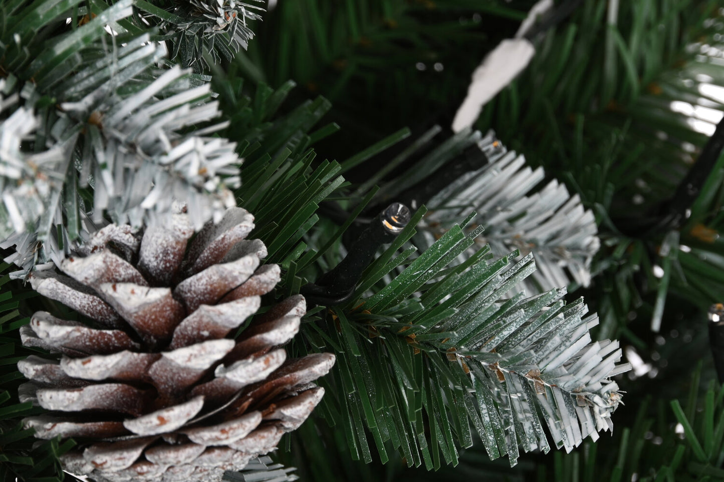 ARBOL PE METAL 1X1X210 350LED VERDE