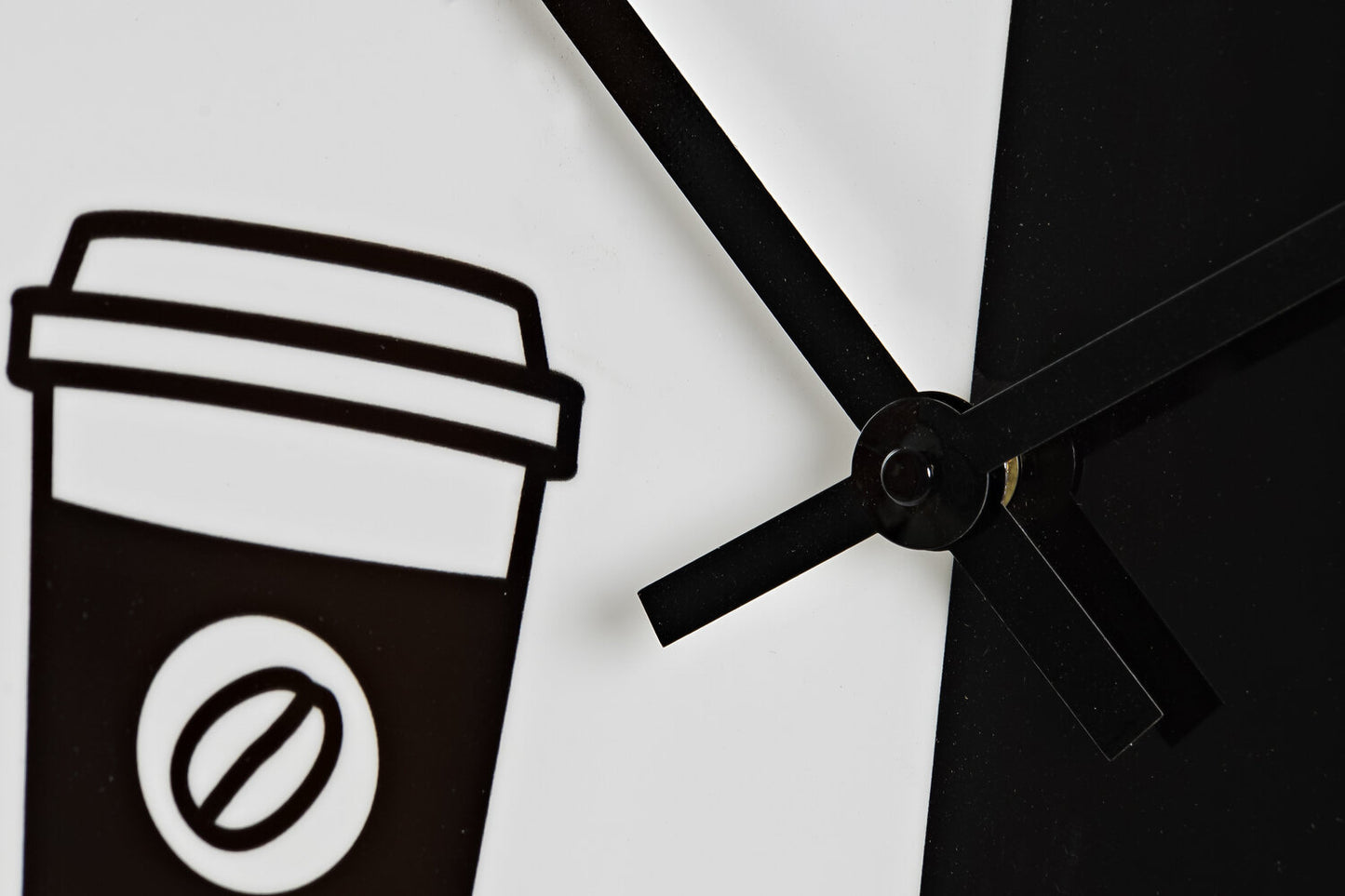 RELOJ PARED METAL 60X4X60 AM/PM NEGRO