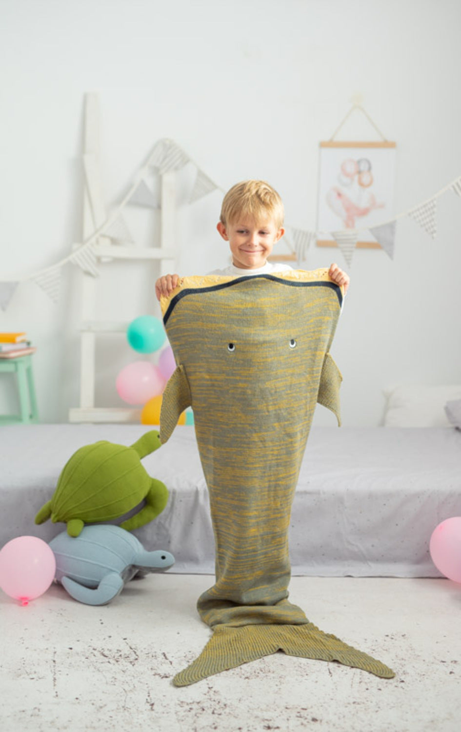 Manta infantil cola de Tiburon gris Talla S