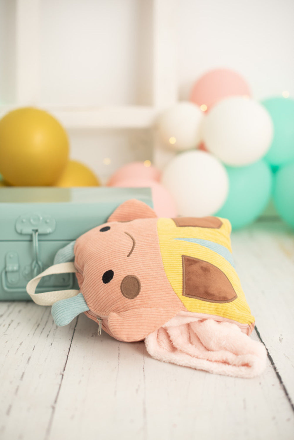 Manta infantil de viaje mariquita rosa