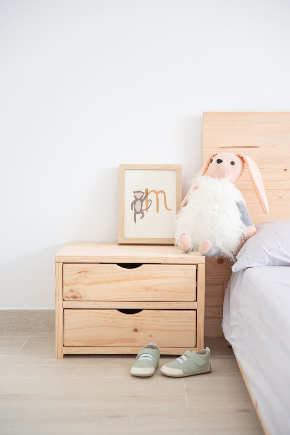 Cojin infantil conejo rosa y blanco