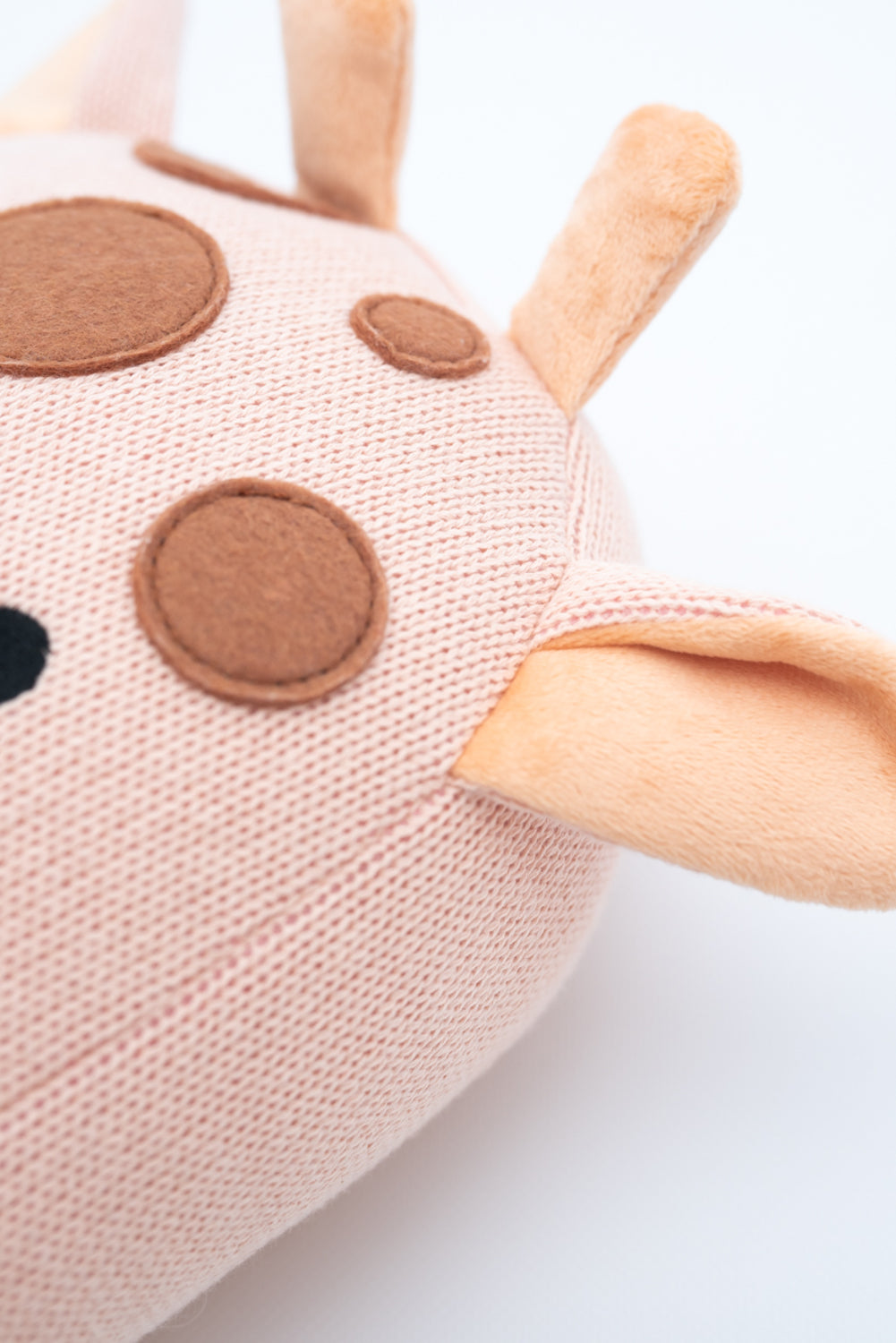 Cojin infantil jirafa rosa