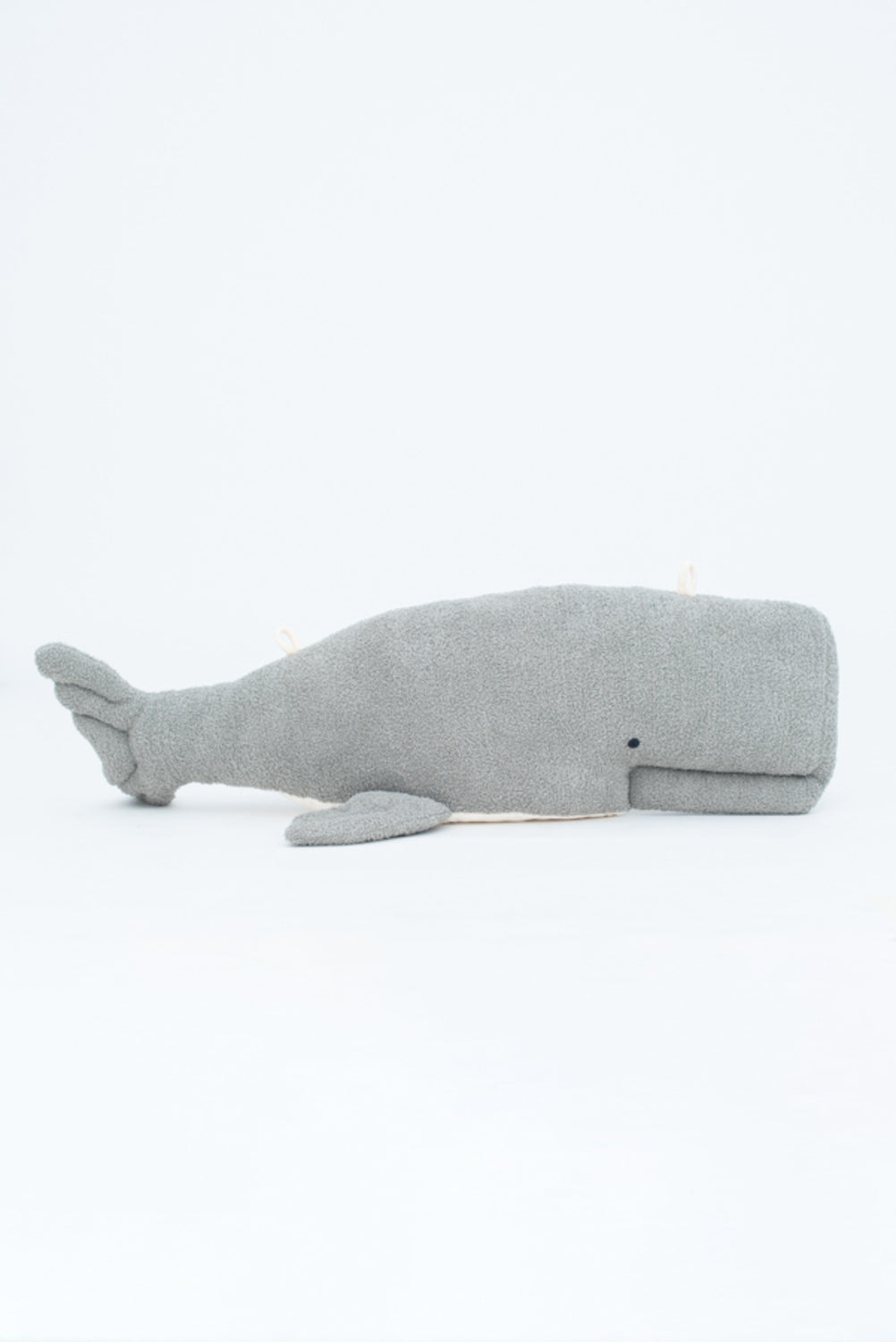 Peluche infantil de pared beluga gris