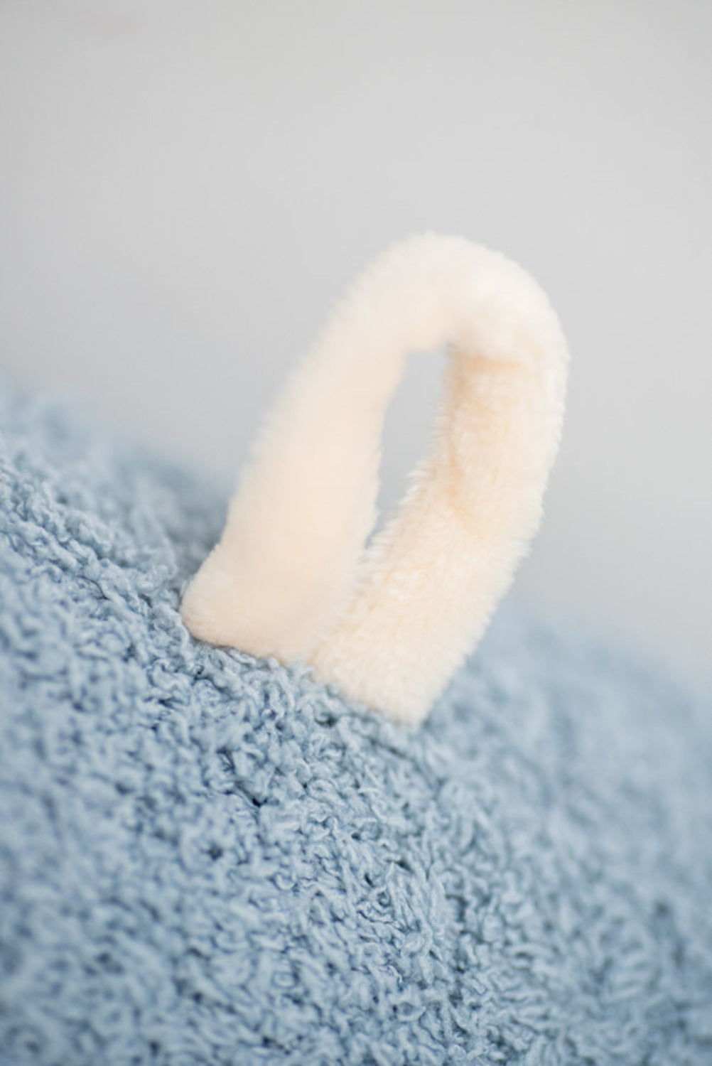 Peluche infantil de pared beluga azul claro