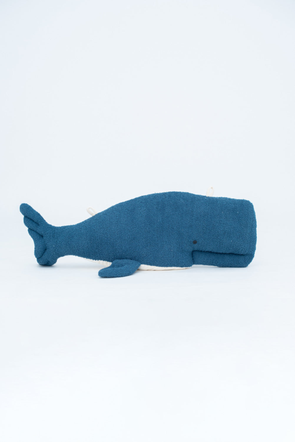 Peluche infantil de pared beluga azul oscuro