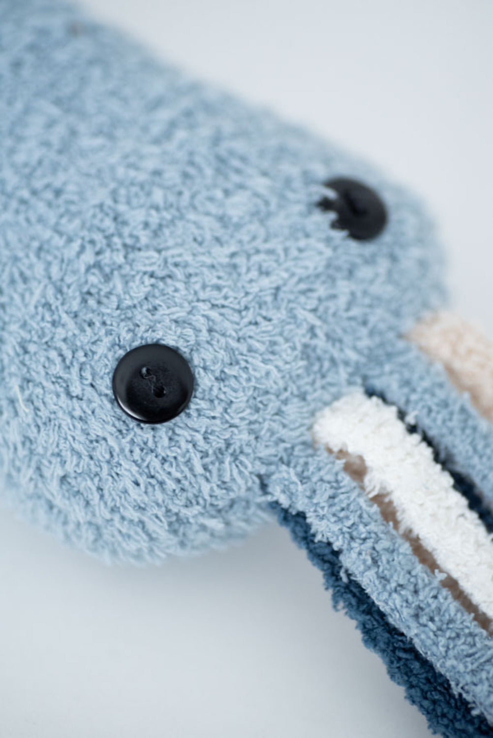Set 2 peluches infantiles de pared formado por mini pulpo blanco y mini pulpo azul claro