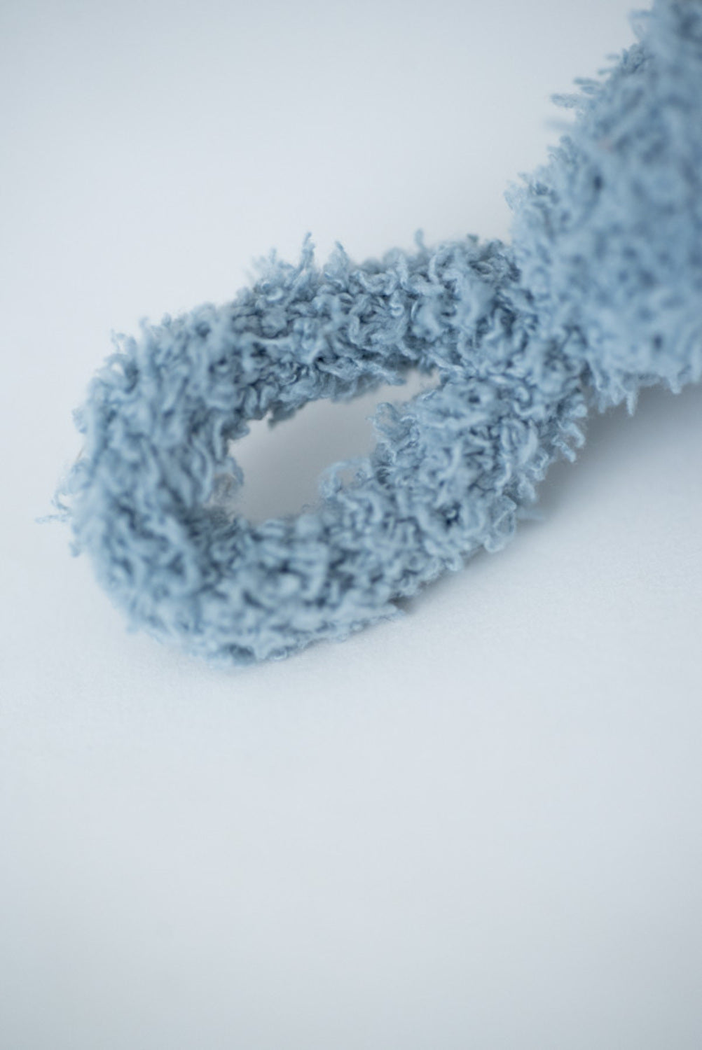 Set 2 peluches infantiles de pared formado por mini pulpo blanco y mini pulpo azul claro