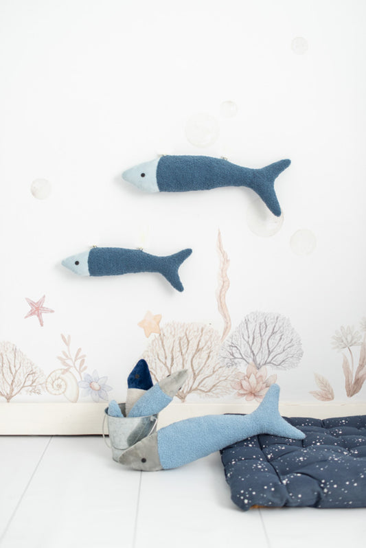 Set 2 peluches infantiles de pared formado por dos peces azul oscuro