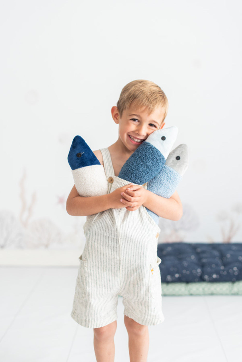 Set 2 peluches infantiles de pared formado por dos preces blancos