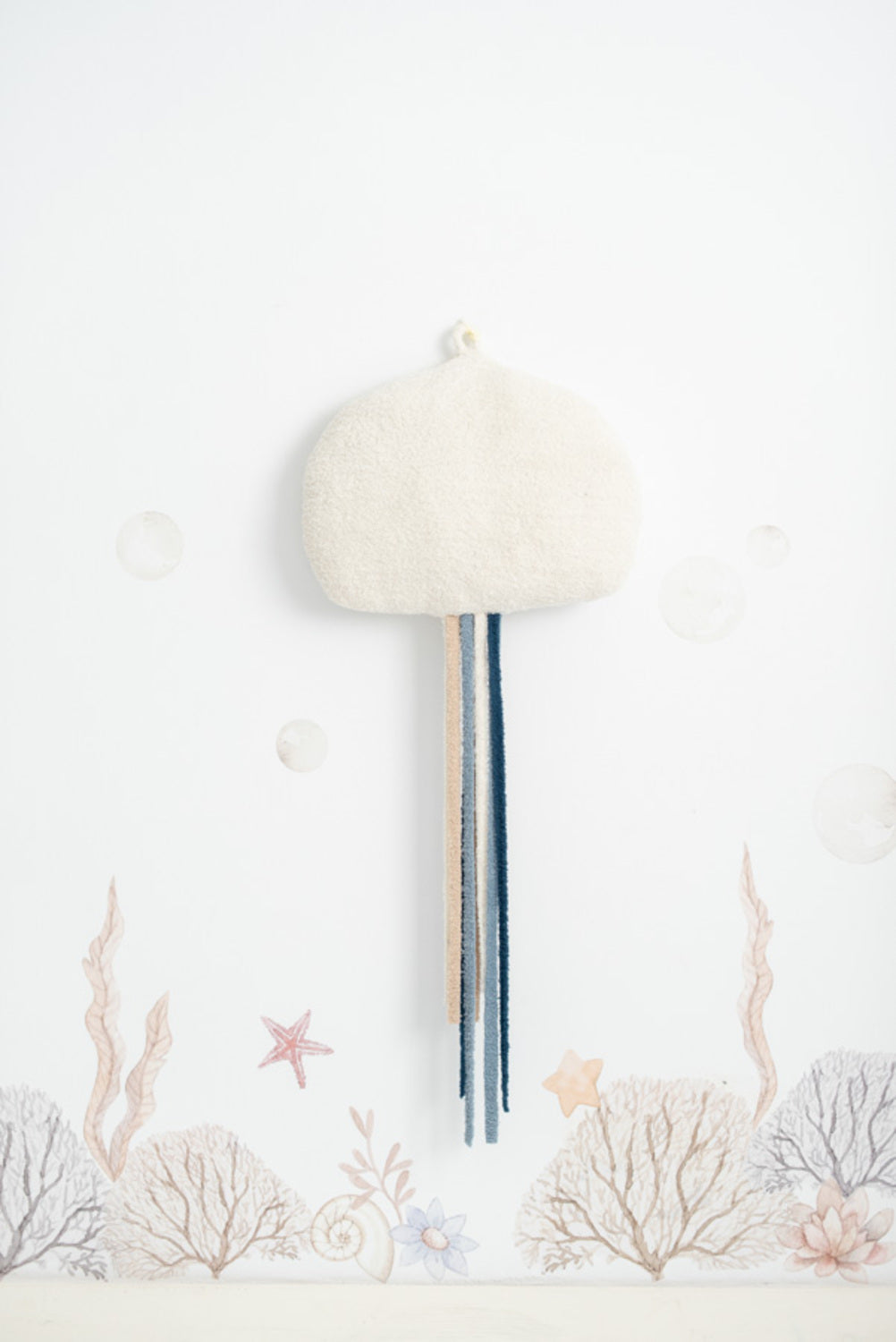 Set 3 peluches infantiles de pared formado por medusa azul: medusa blanca y mantarraya azul claro