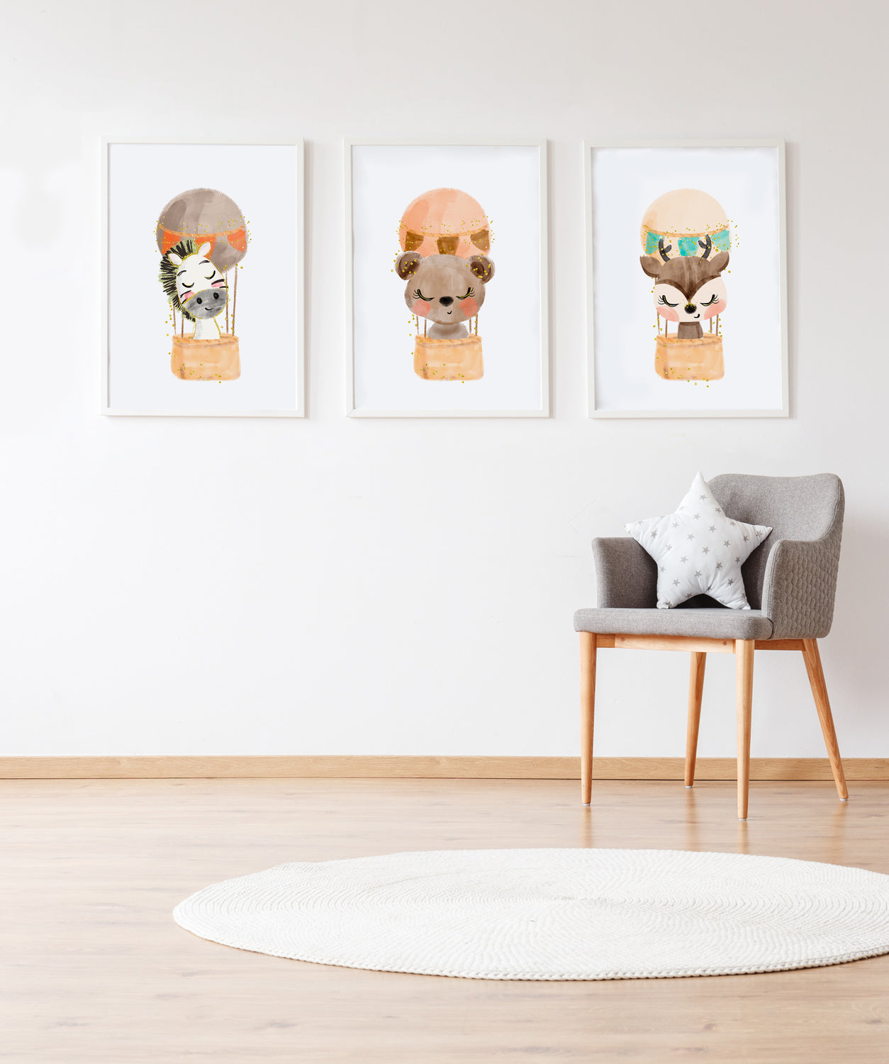 Set 3 Láminas infantiles formado por Lámina cebre en globo: Lámina oso en globo y Lámina ciervo en globo