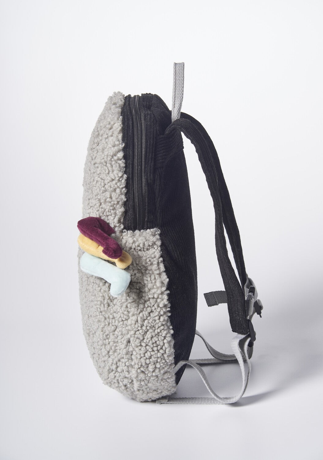 Mochila infantil algodón araña gris y blanca