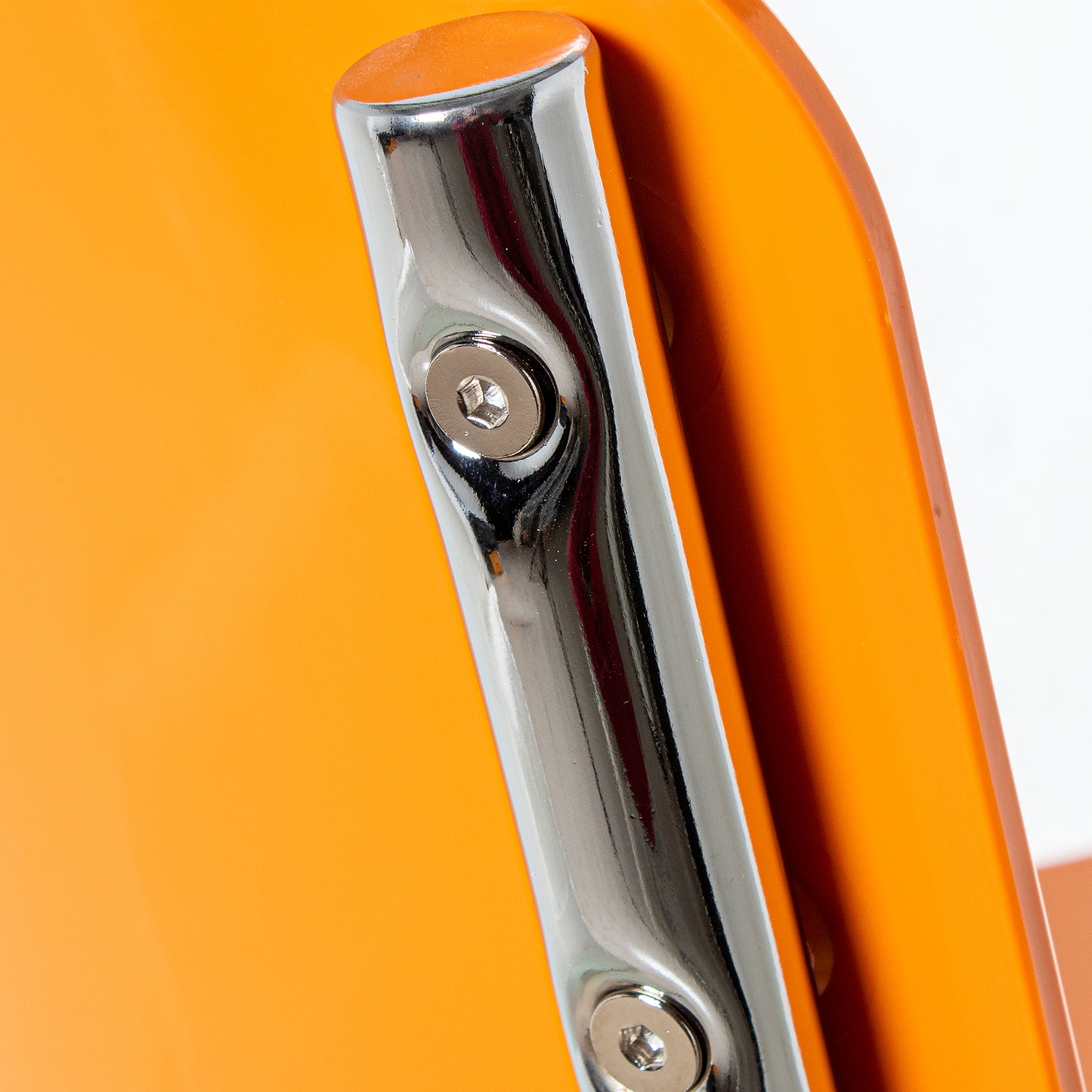 SILLA ABS AMARILLO PATAS METAL CROMADO