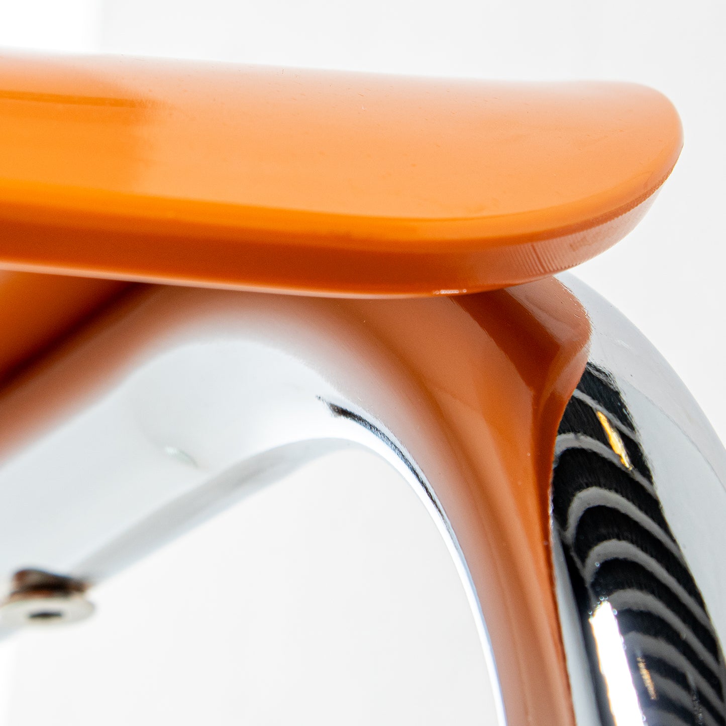 SILLA ABS AMARILLO PATAS METAL CROMADO