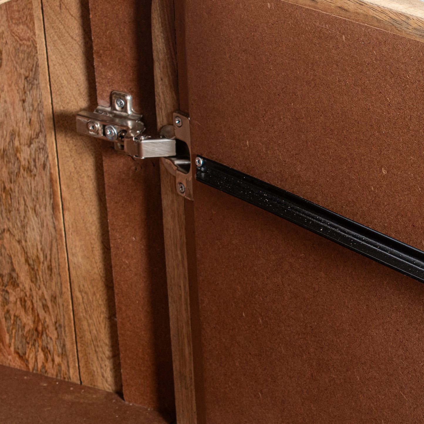 MUEBLE ENTRADA MADERA MANGO 2 PUERTAS PATAS METAL DORADO