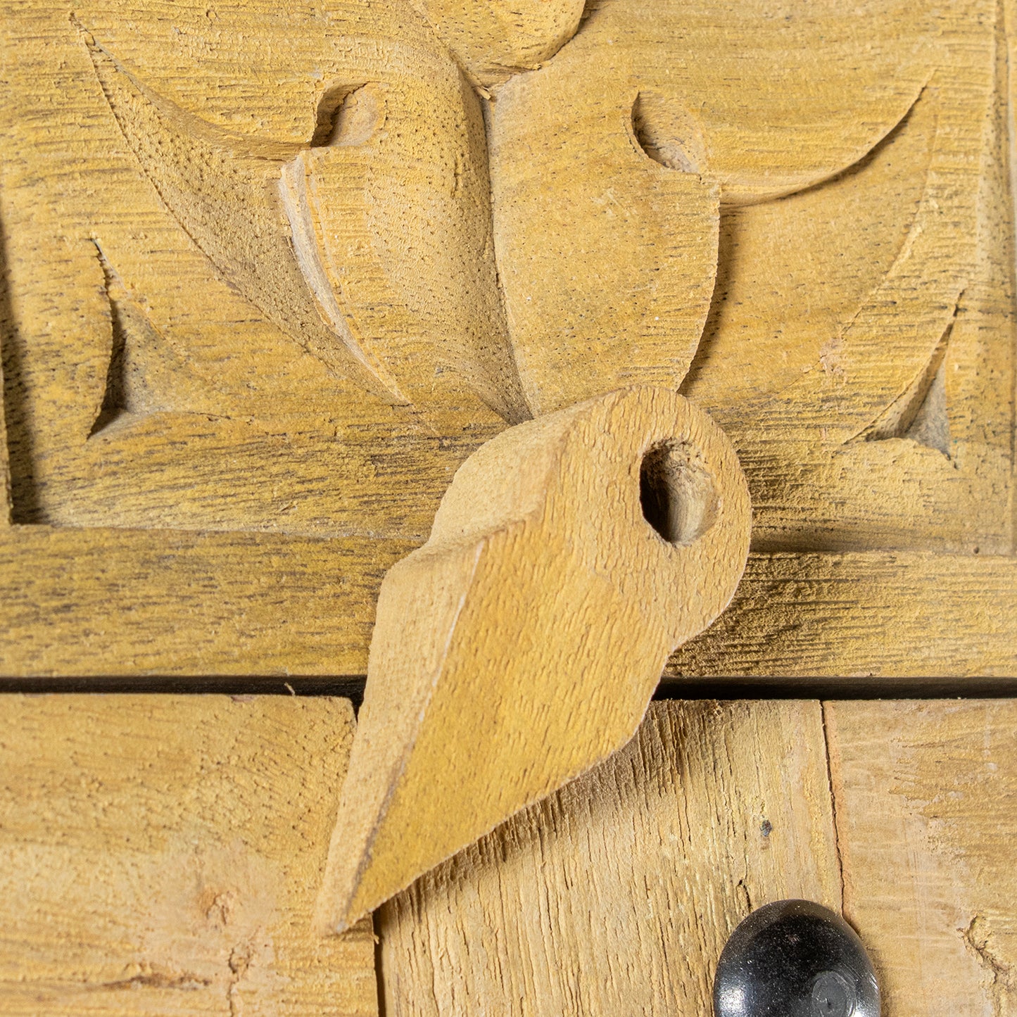ARMARIO MADERA MANGO DECORADO C/2 PUERTAS