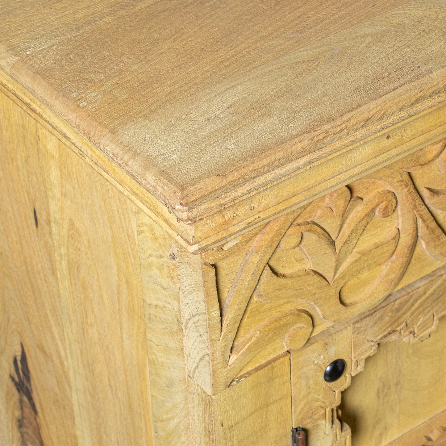 APARADOR MADERA MANGO DECORADO C/4 PUERTAS