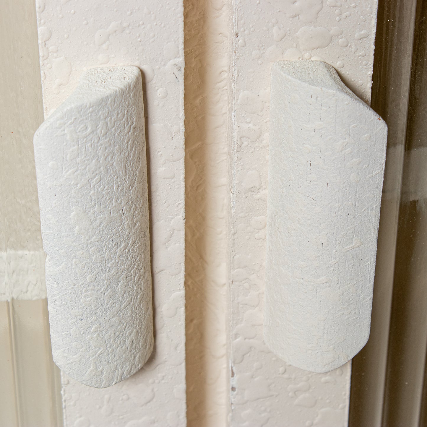 MUEBLE ENTRADA MADERA BLANCO C /2 PUERTAS DE CRISTAL