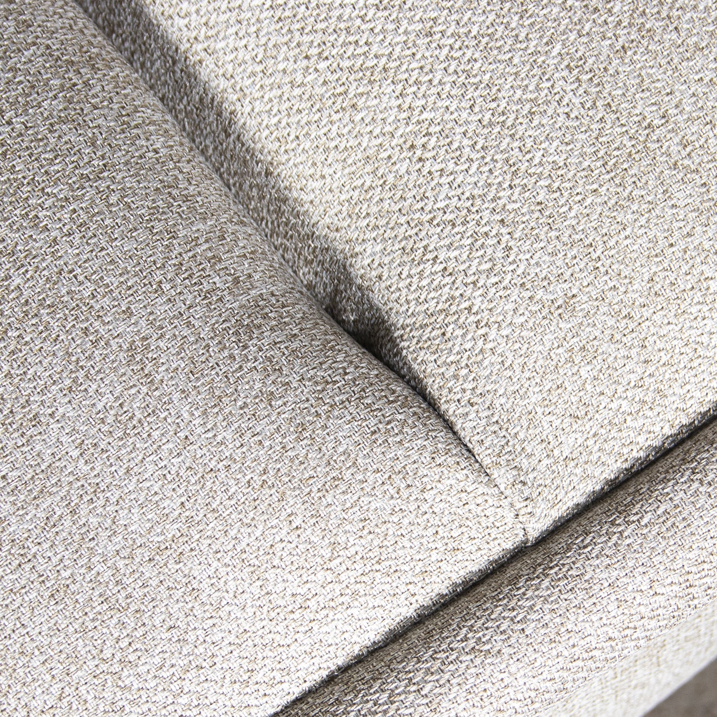 SOFA CAMA 3 PLAZAS POLIESTER B EIGE C/PATAS MADERA SIN BRAZOS