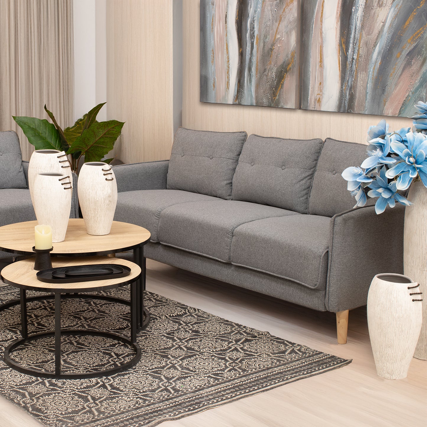 SOFA 3 PLAZAS POLIESTER GRIS C /PATAS MADERA CAUCHO