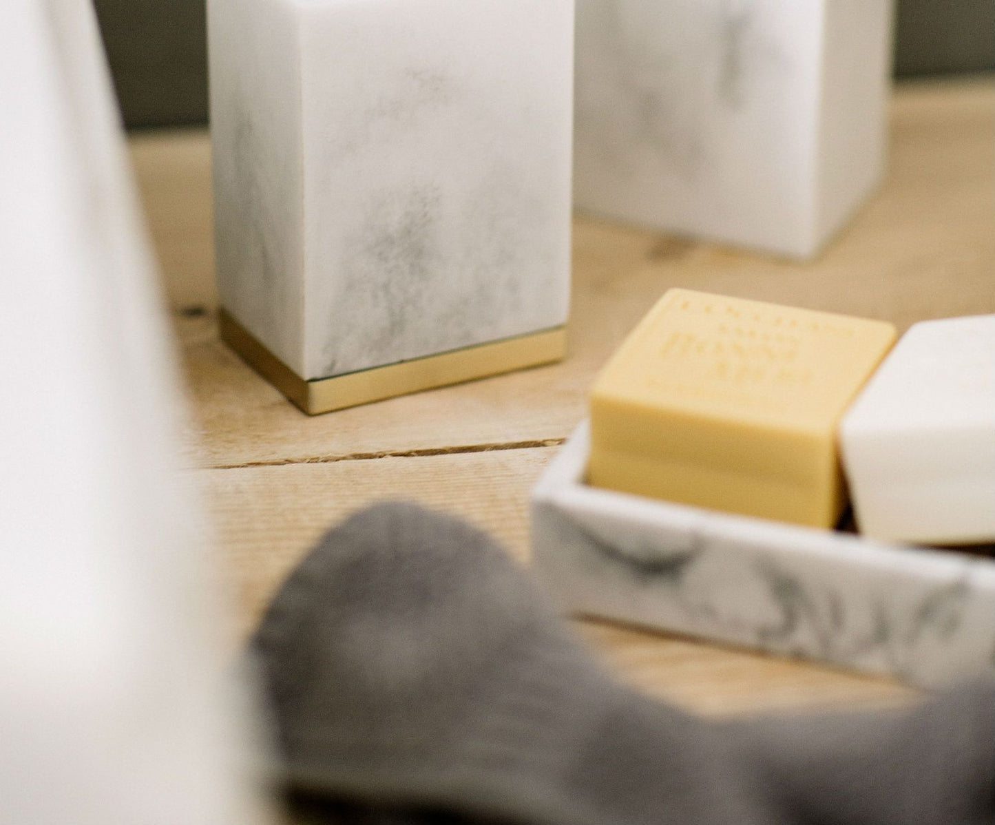 JABONERA POL.EF.MAR/INOX DOR.MATE