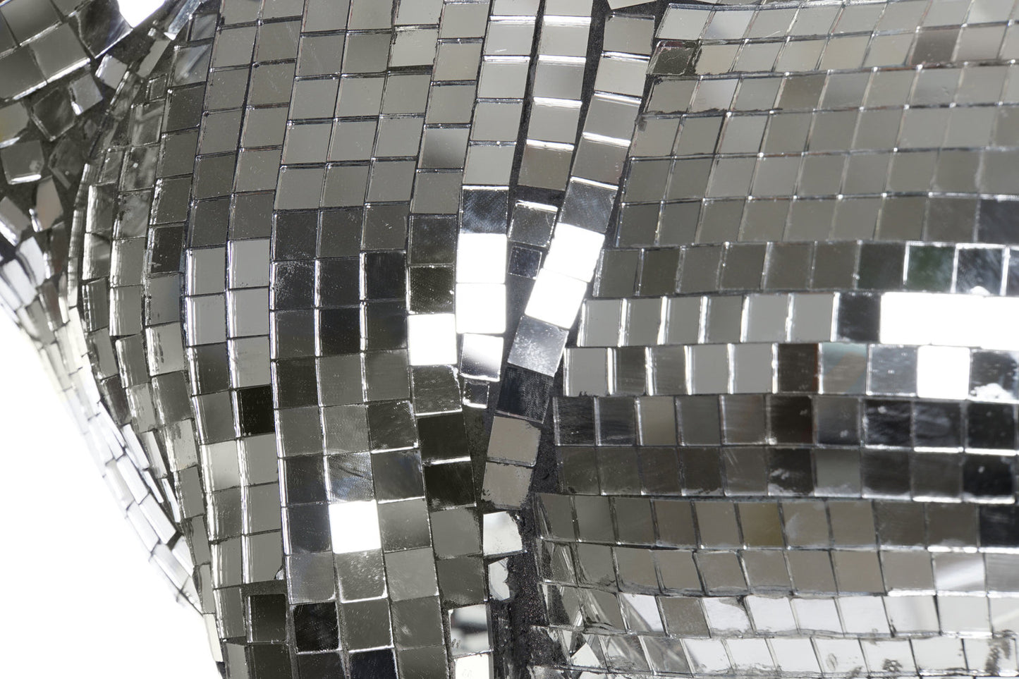 FIGURA RESINA 45:5X21:5X25 BULLDOG ESPEJO PLATEADO