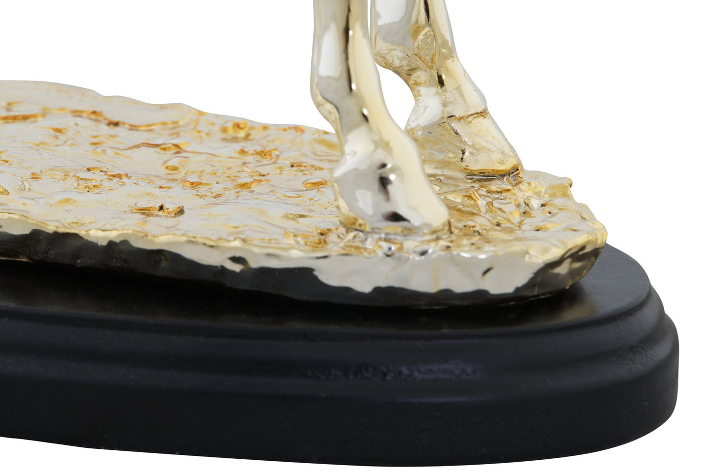 FIGURA RESINA 30X11:5X26 CABALLO METALIZADO DORADO