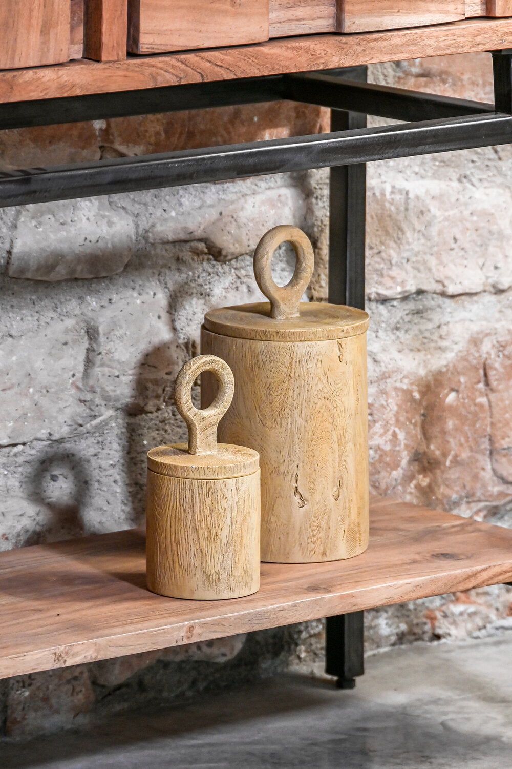 JOYERO RESINA 9X9X19 CON TAPA SIMIL MADERA MARRON