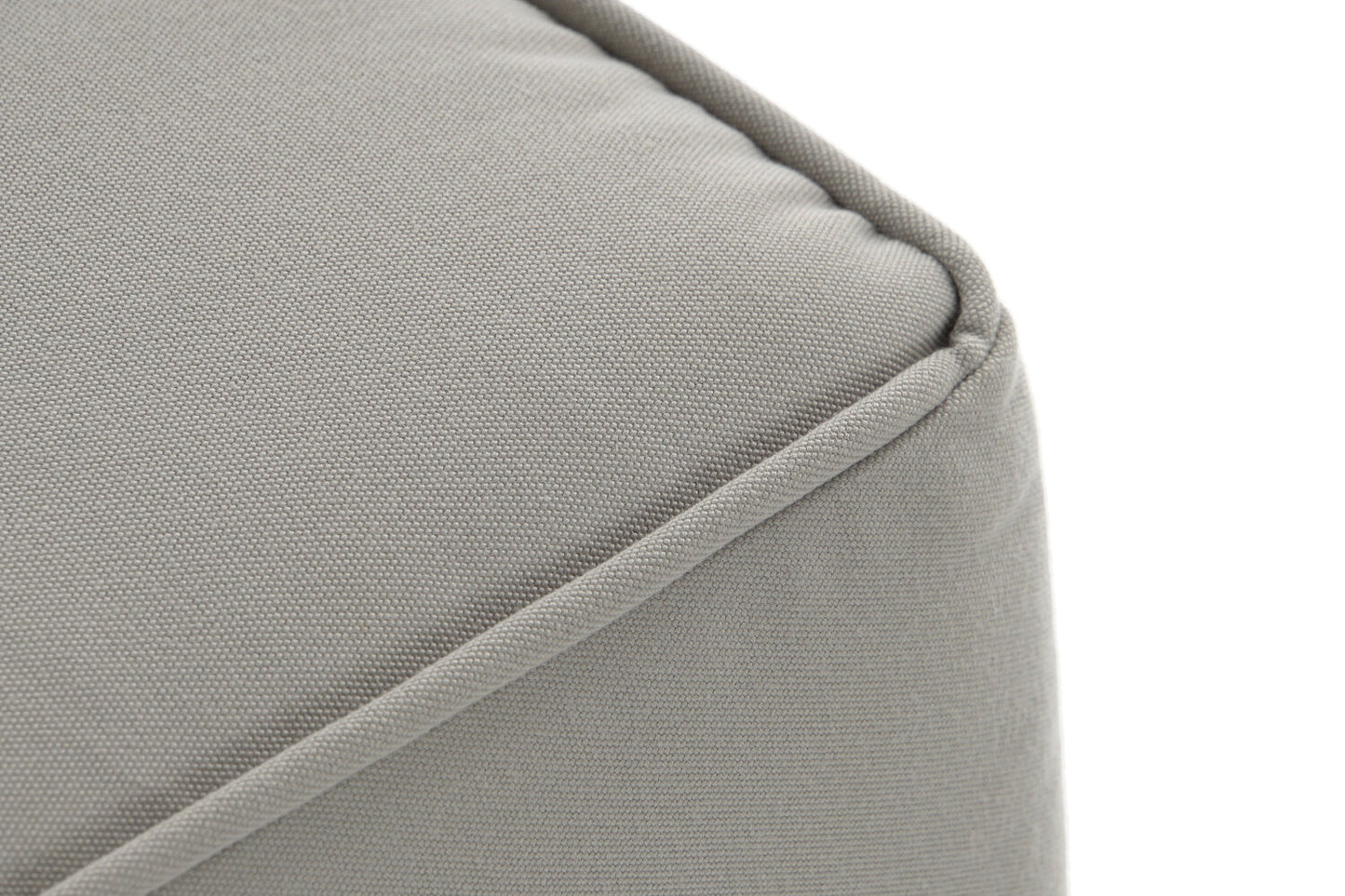 BUTACA TECA POLIESTER 82X80X73 GRIS CLARO