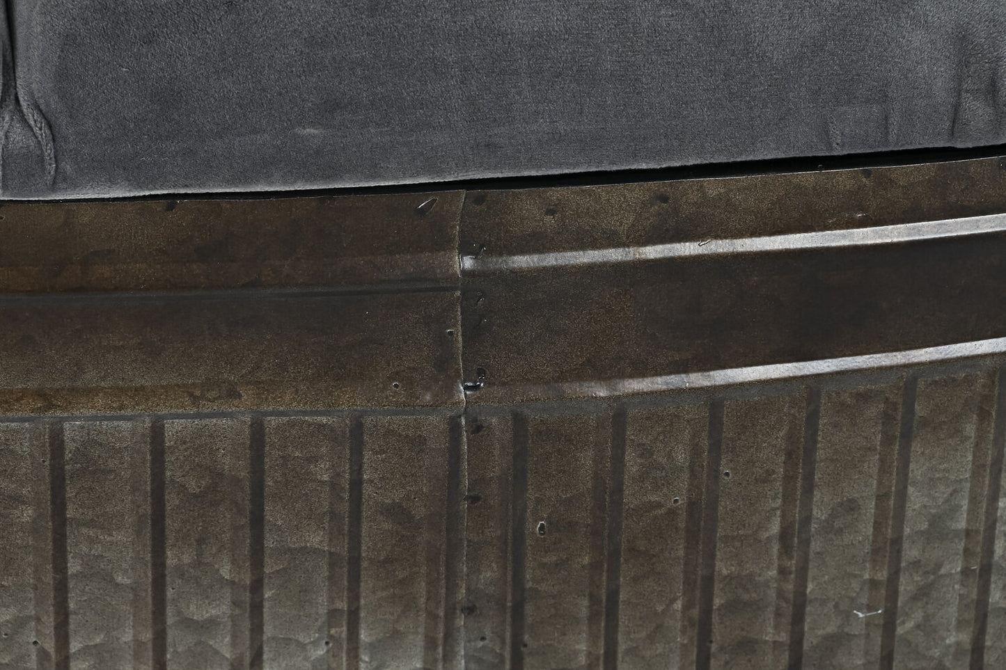 DESCALZADORA METAL POLIESTER 117X42X47 GRIS