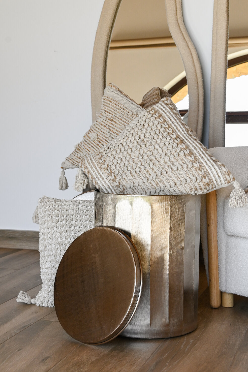 MESITA AUXILIAR SET 2 METAL 42X42X52 TAPA DORADO