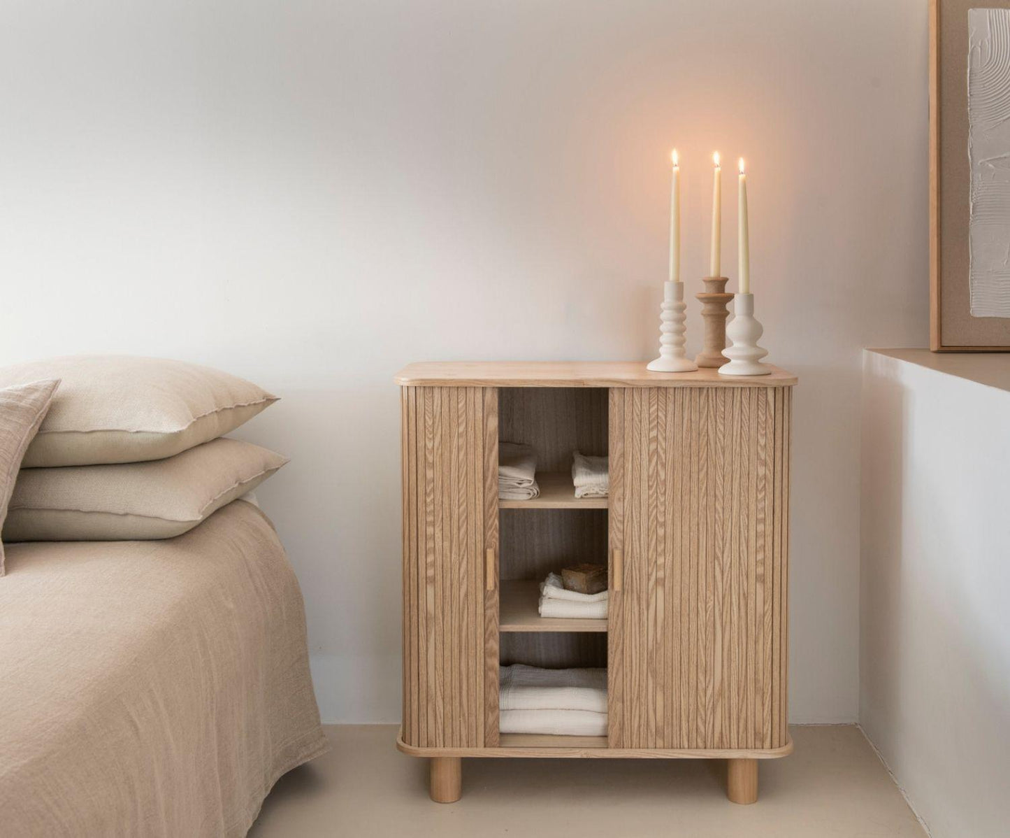 ARMARIO DE FRESNO Y PINO 80X40X85CM