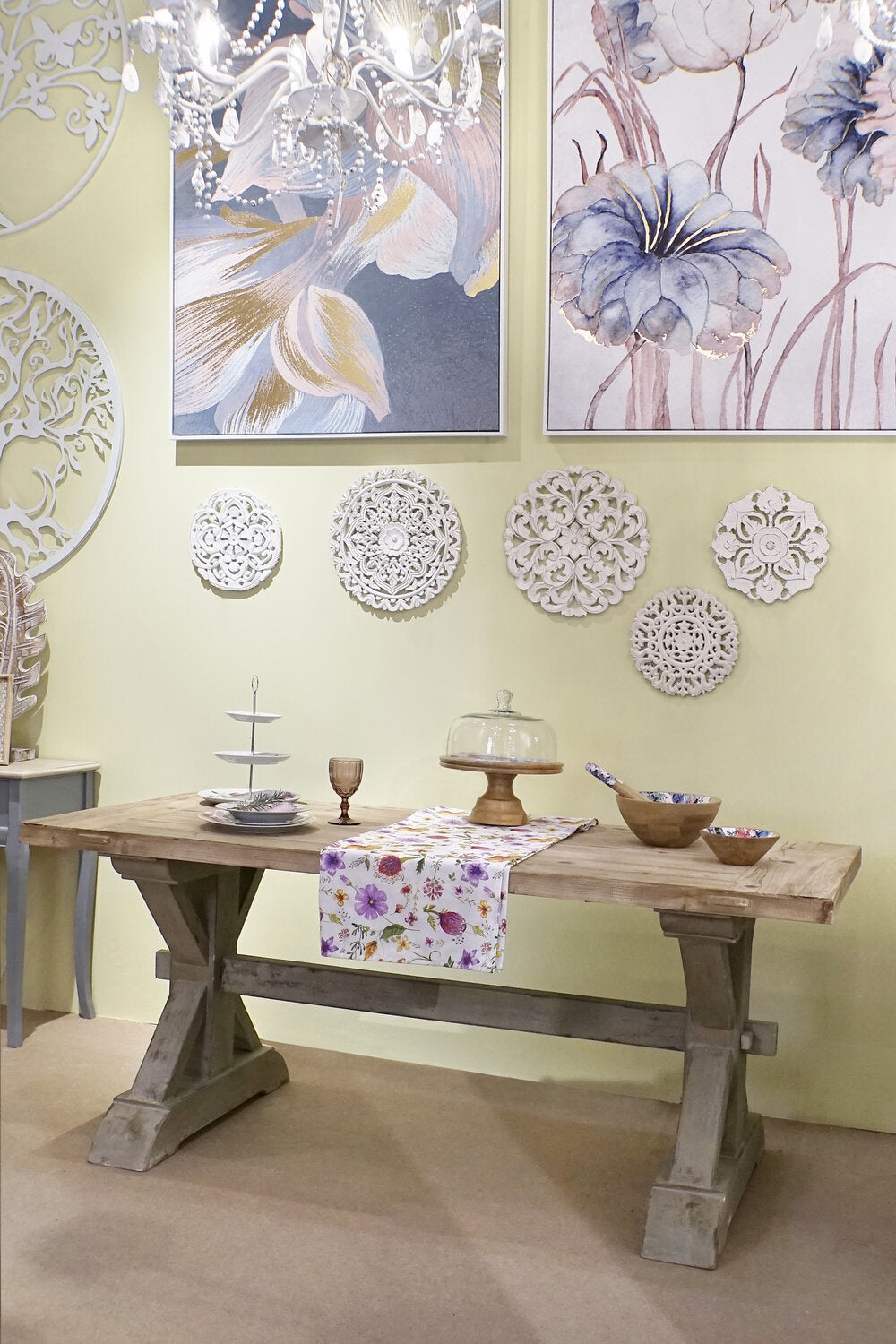 BANDEJA MANGO CRISTAL 30X30X33 FLORES ESMALTADO