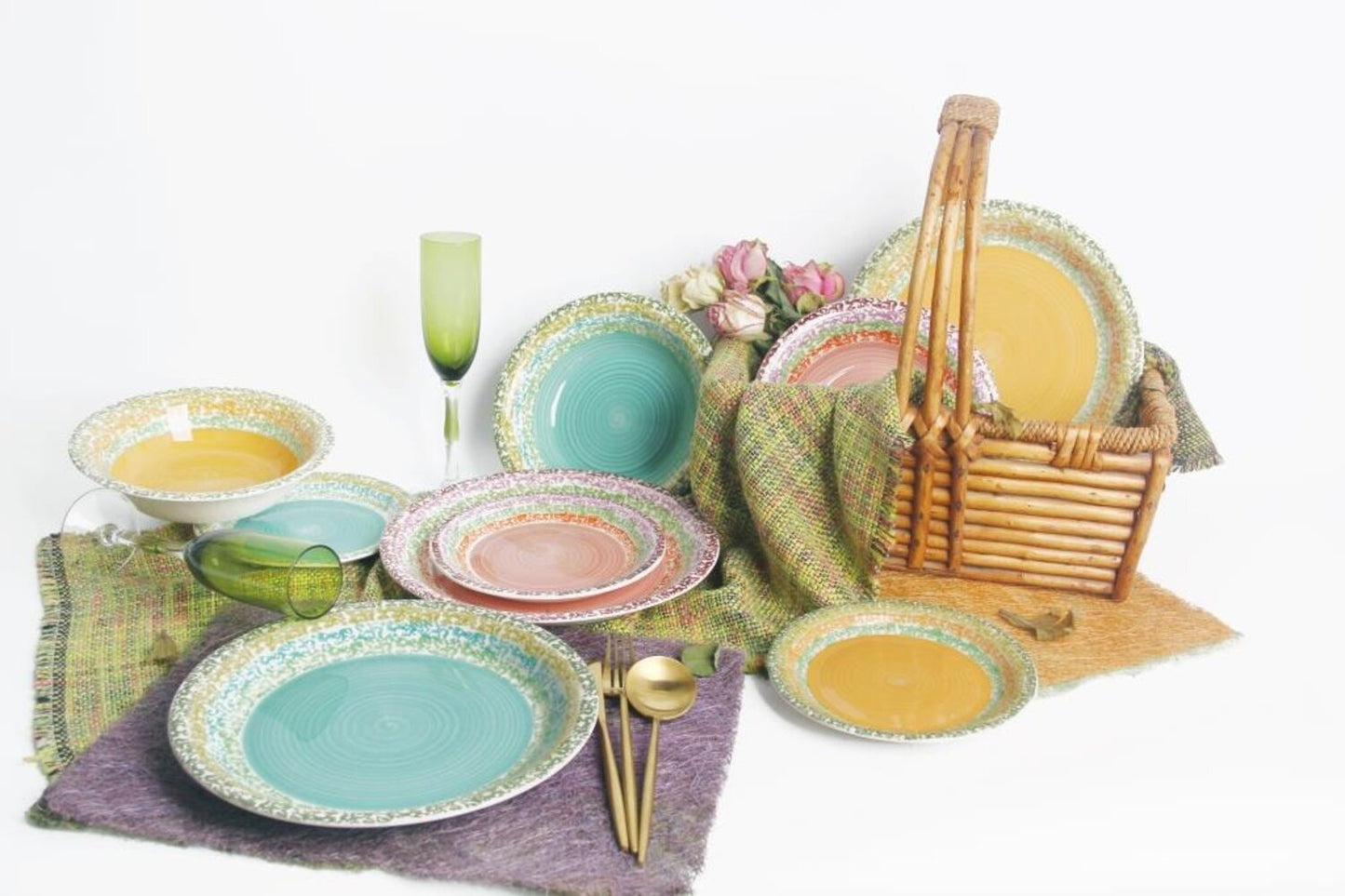 VAJILLA SET 18 GRES 27X27X2 ROSA