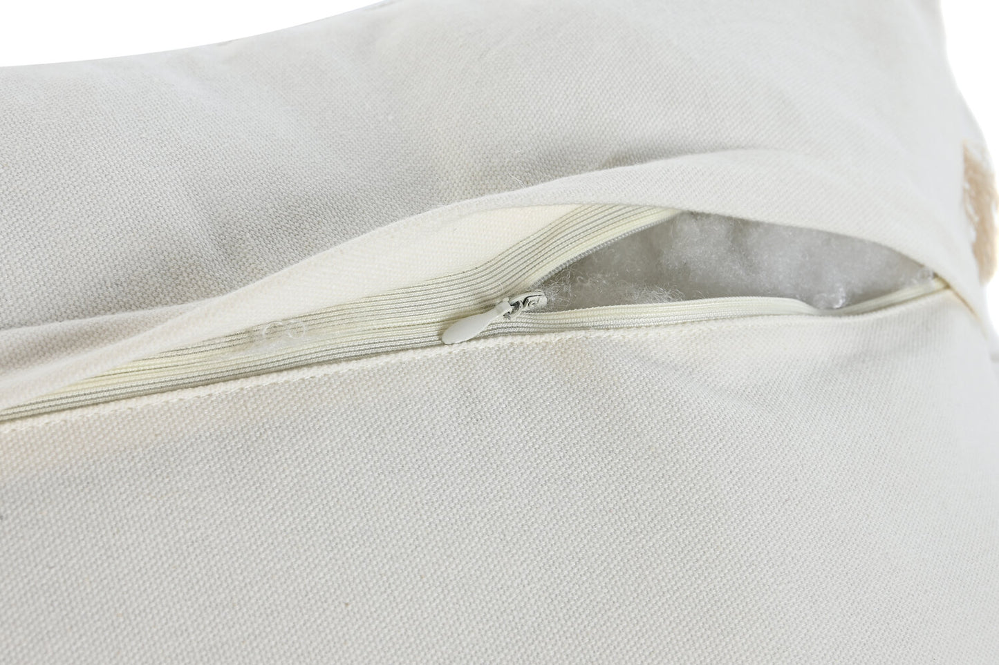 COJIN ALGODON 45X45 620 GR: BORDADO A MANO