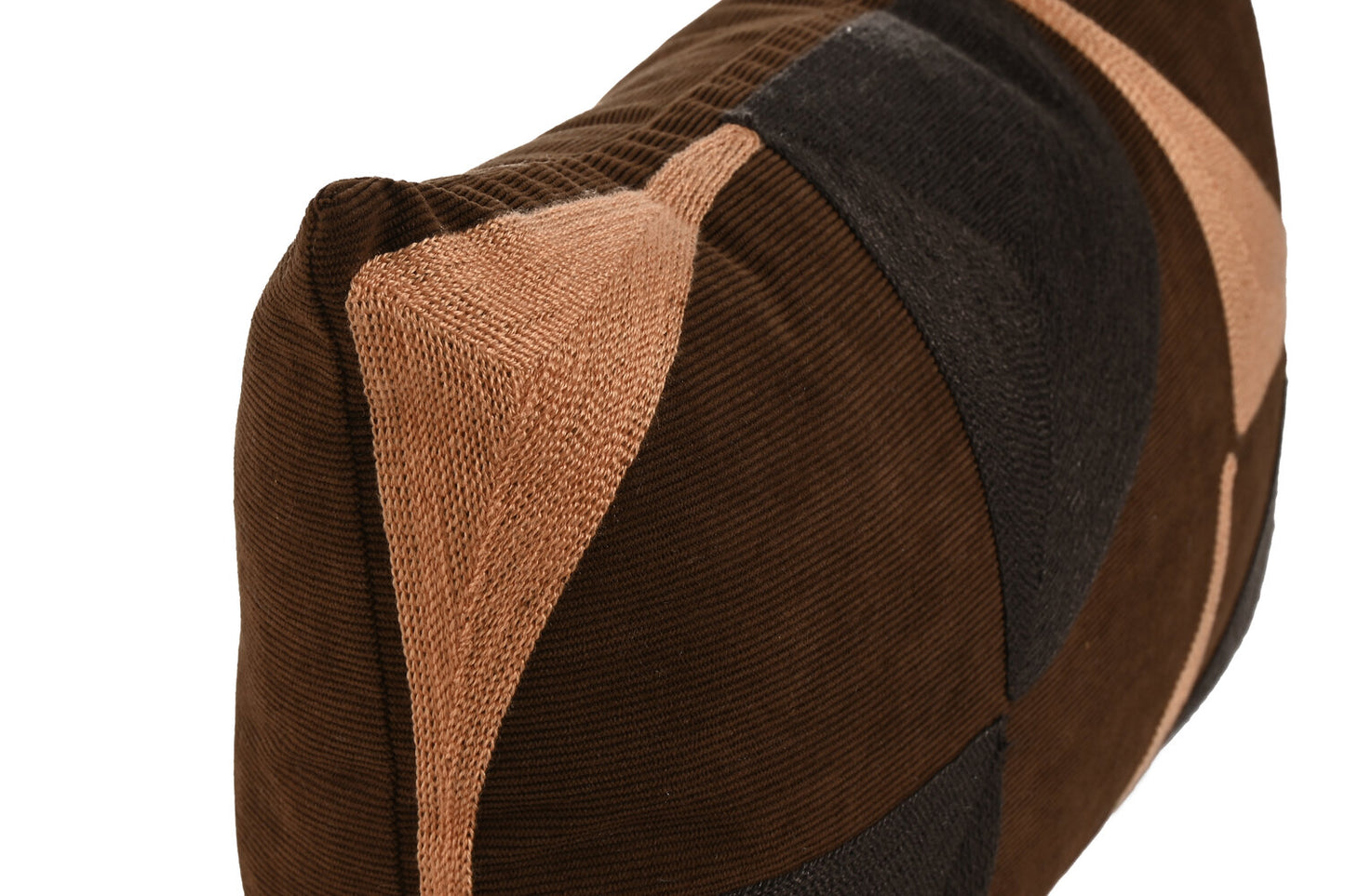 COJIN POLIESTER 50X30 380 GR: BORDADO MARRON