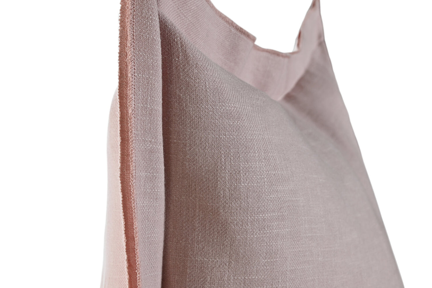 COJIN LINO 60X60 750 GR: CON FLECOS MALVA