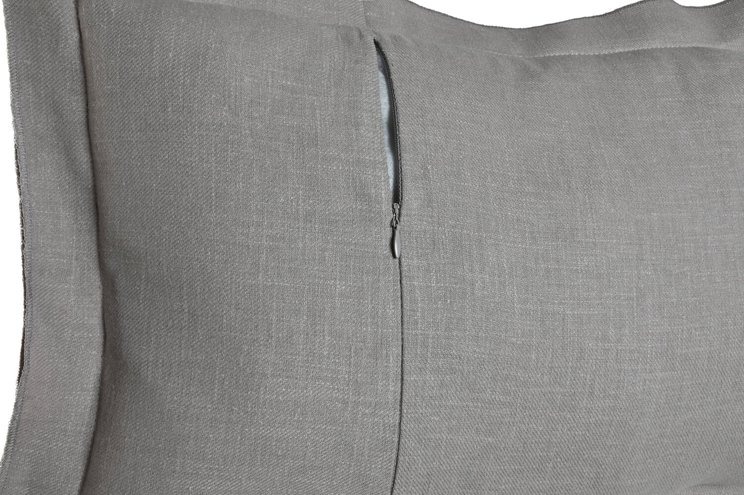 COJIN LINO 50X30 380 GR: CON FLECOS GRIS CLARO