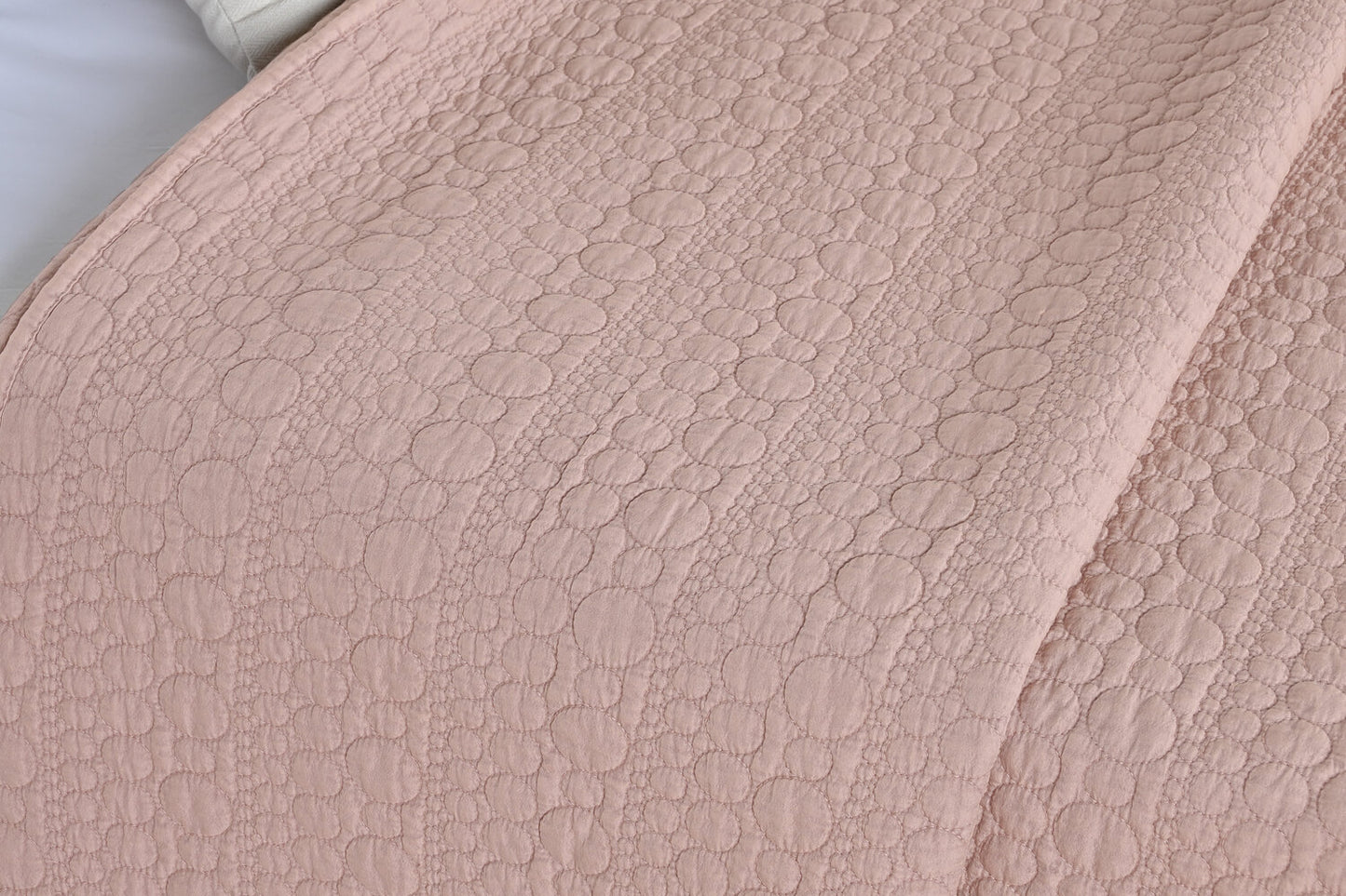 COLCHA POLIESTER 240X260 100 GR. MALVA