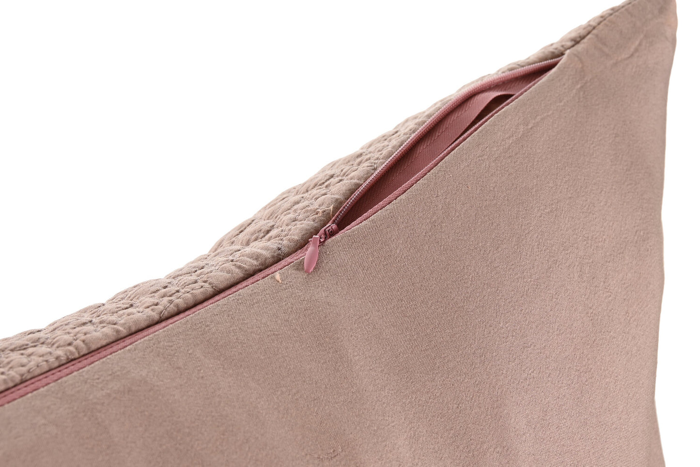 COJIN POLIESTER 60X60 862 GR. MALVA