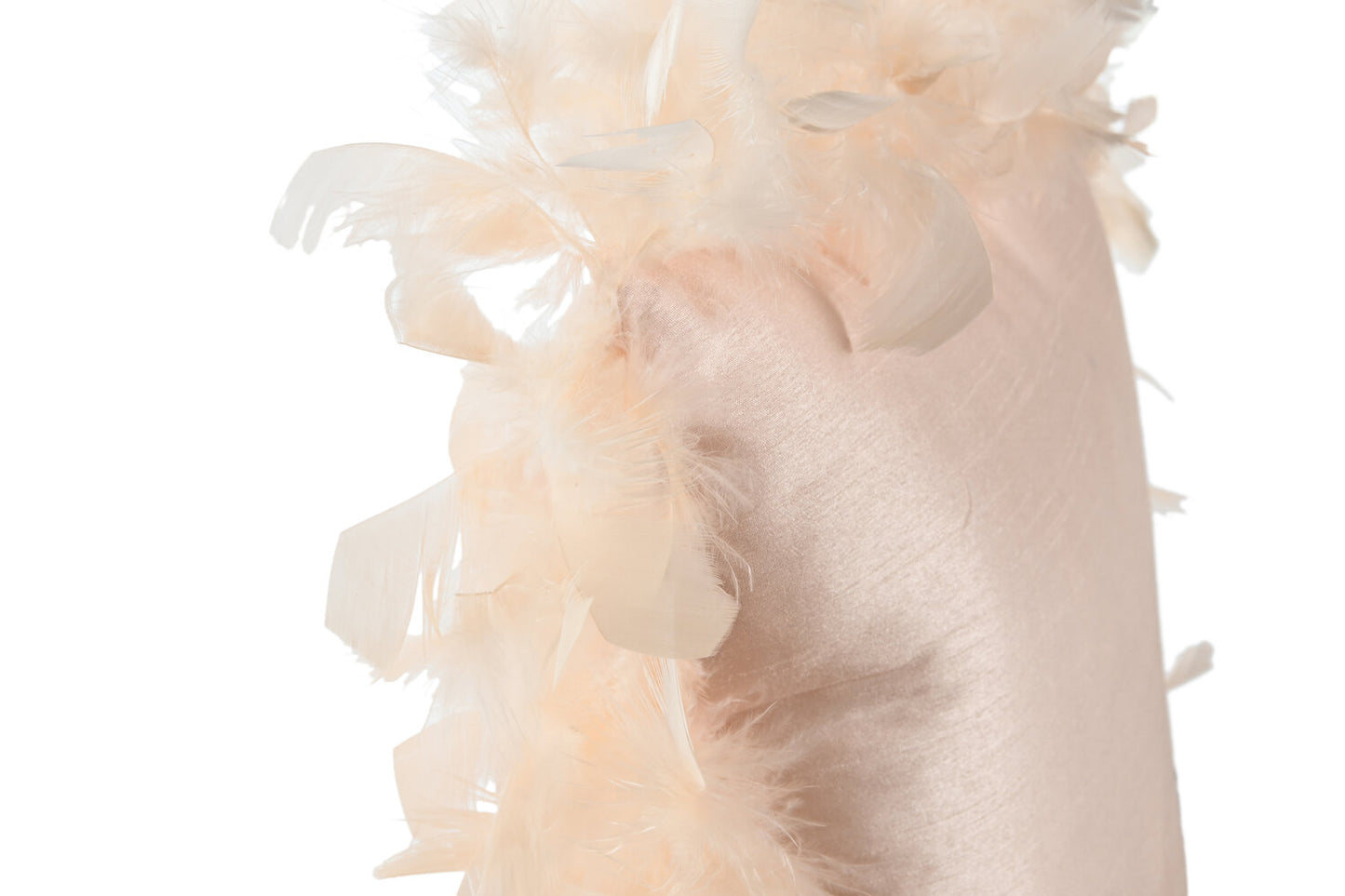 COJIN POLIESTER 40X40 380 GR: PLUMAS ROSA