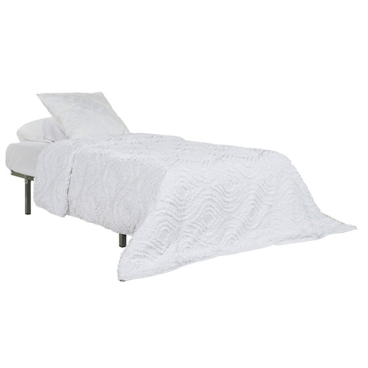 COLCHA POLIESTER 180X260 RELLENO 150 GSM. BORDADO